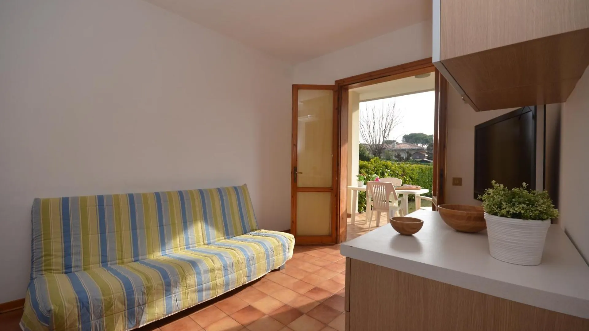 Villaggio Loriana بيبيوني